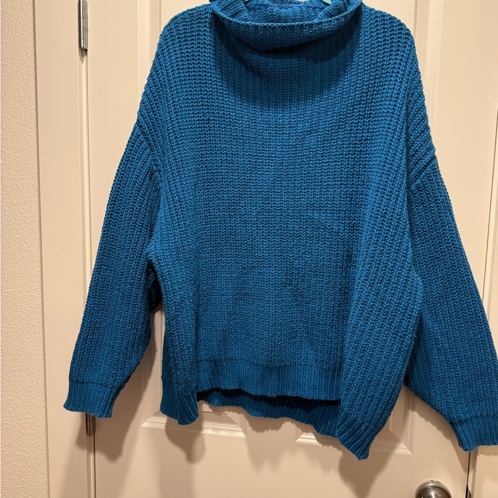 Free people L Women's Blue Knit Sweater